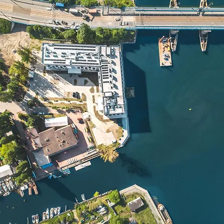 Hotel Noli Riverside