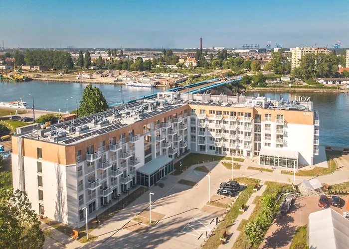 Noli Riverside Hotell 4*