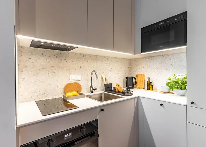 Szálloda Noli Riverside 4*