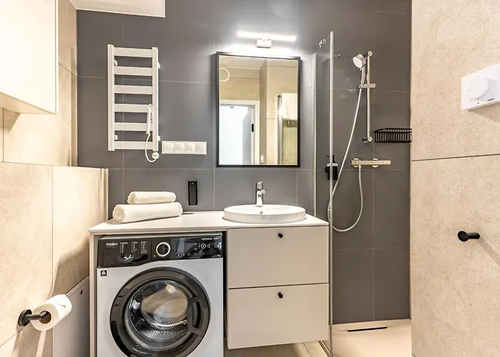 Noli Riverside Hotell 4*