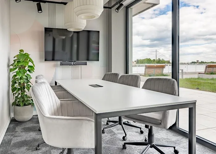 Noli Riverside Hotel 4*